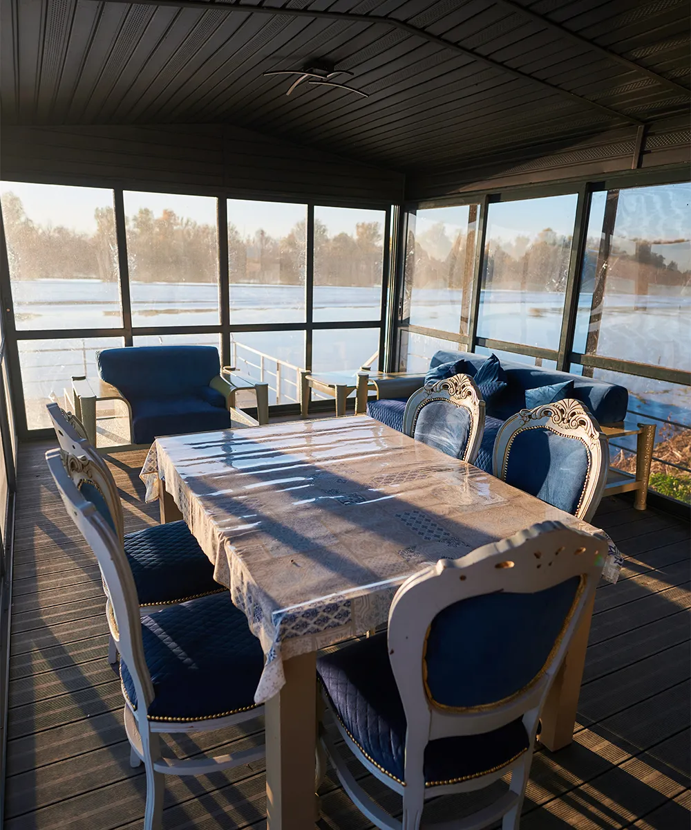 Despre Cazari Blue Kokilia - 8