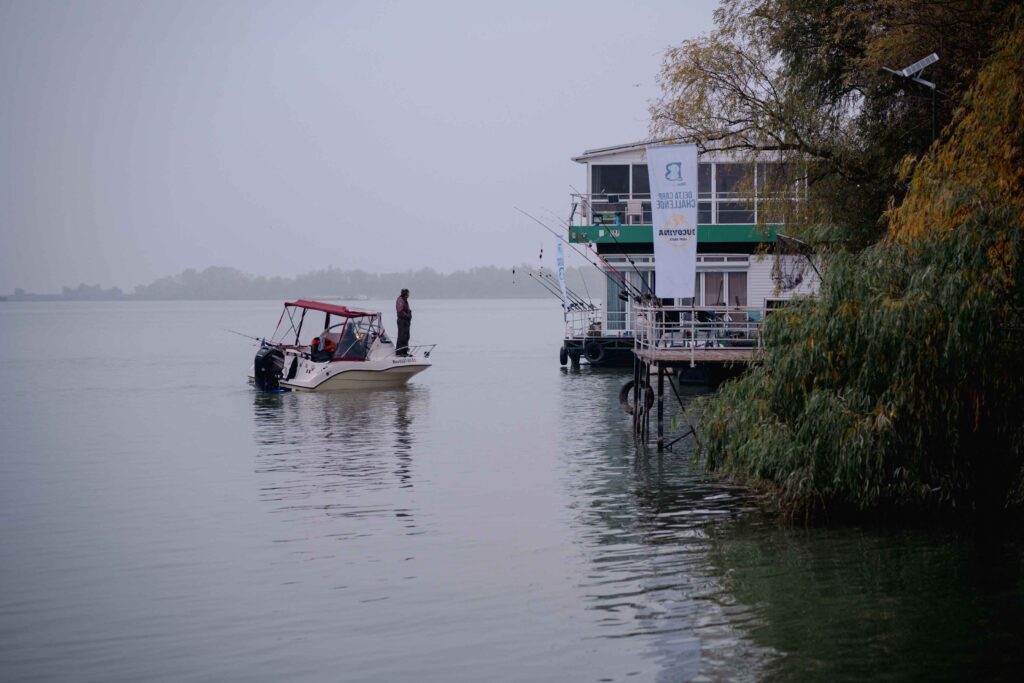Blue Kokilia – hub de pescuit in Delta Dunarii
